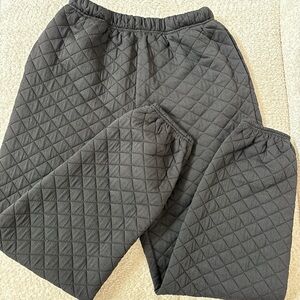 Forever 21 Women's Black Quilted Joggers